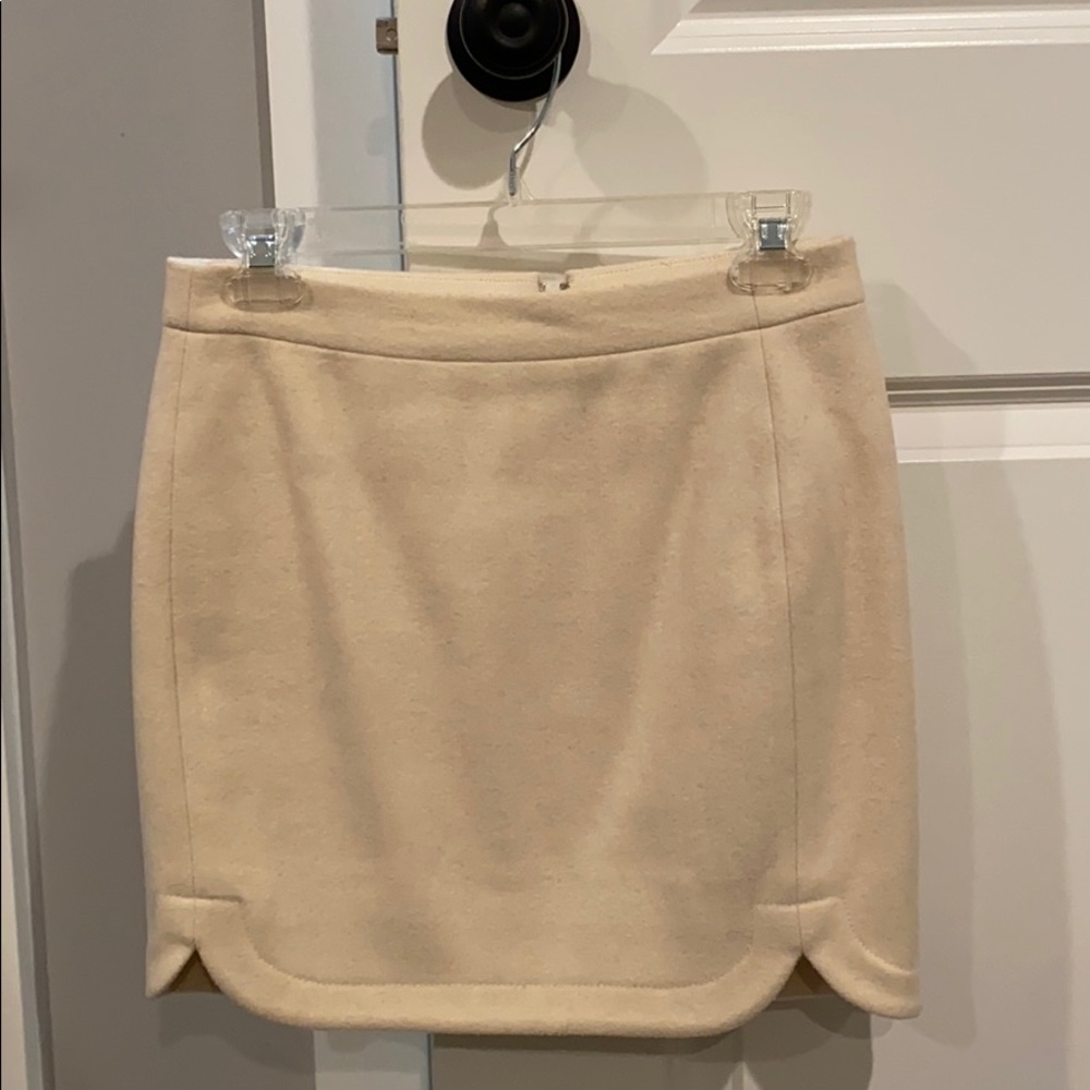 Wool skirt